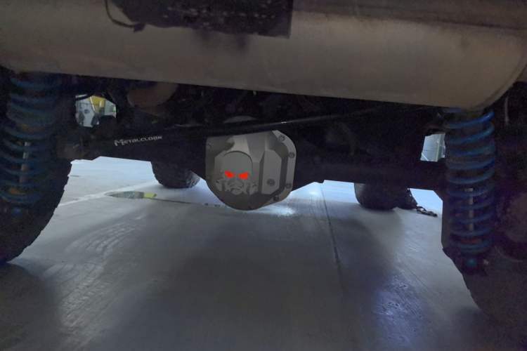 Used Jeep Wrangler 2013 3.6L Sahara two-door model Chassis Rear