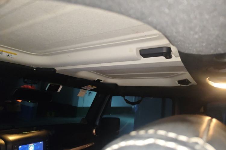 Used Jeep Wrangler 2013 3.6L Sahara Four-Door Edition Headliner