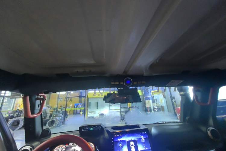 Used Jeep Wrangler 2013 3.6L Sahara two-door model Headliner