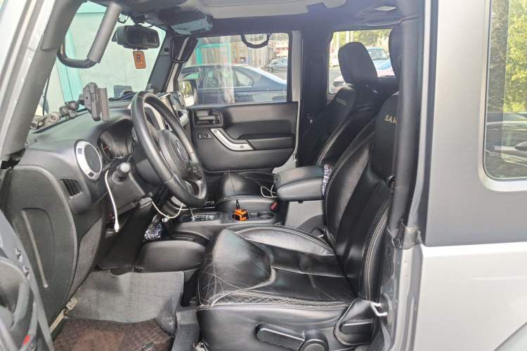 Used Jeep Wrangler 2013 3.6L Sahara two-door model Left Front Seat