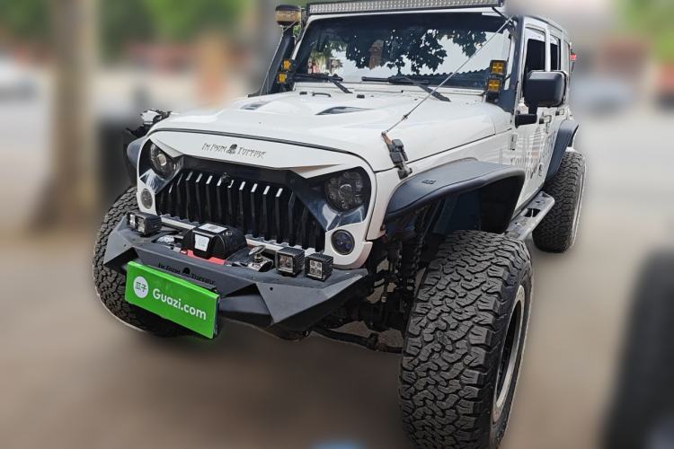 Used Jeep Wrangler 2013 3.6L Sahara Four-Door Edition Guazi used car, China used car export, Used car for sale, Used  cars, Cheapest cars for sale