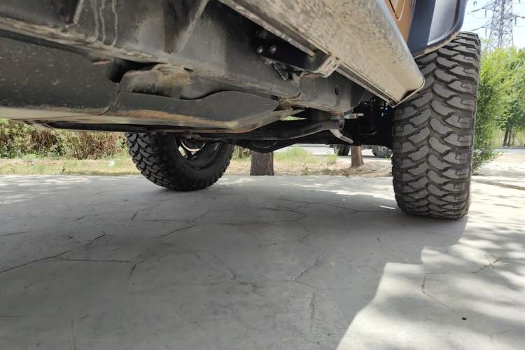 Used Jeep Wrangler 2013 3.6L Four-Door 10th Anniversary Edition Chassis Rear Right