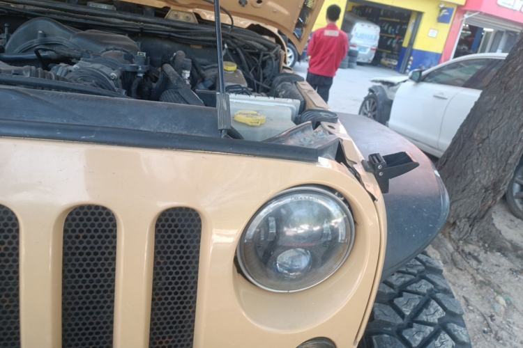 Used Jeep Wrangler  Engine Bay Left
