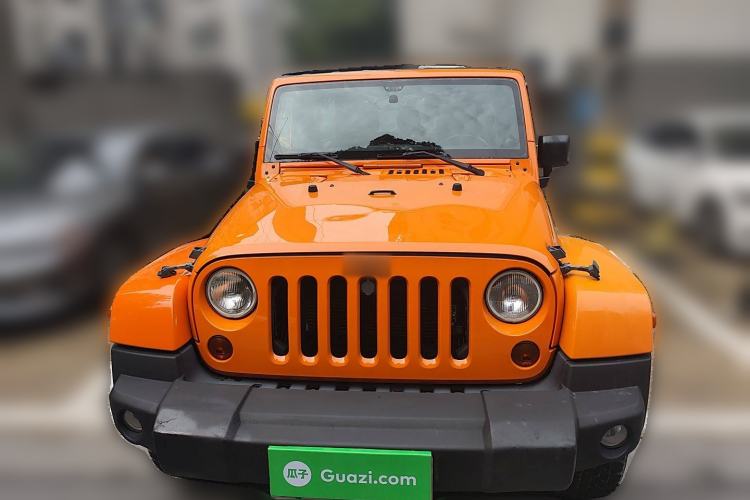 Used Jeep Wrangler 2013 3.6L Sahara Four-Door Edition Front