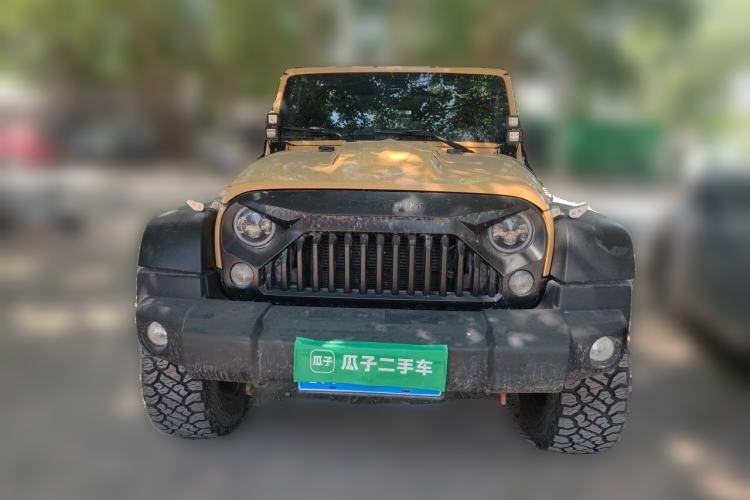 Used Jeep Wrangler 2013 3.6L Rubicon two-door version Front