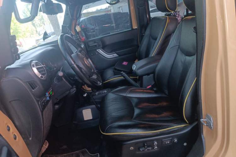 Used Jeep Wrangler  Left Front Seat