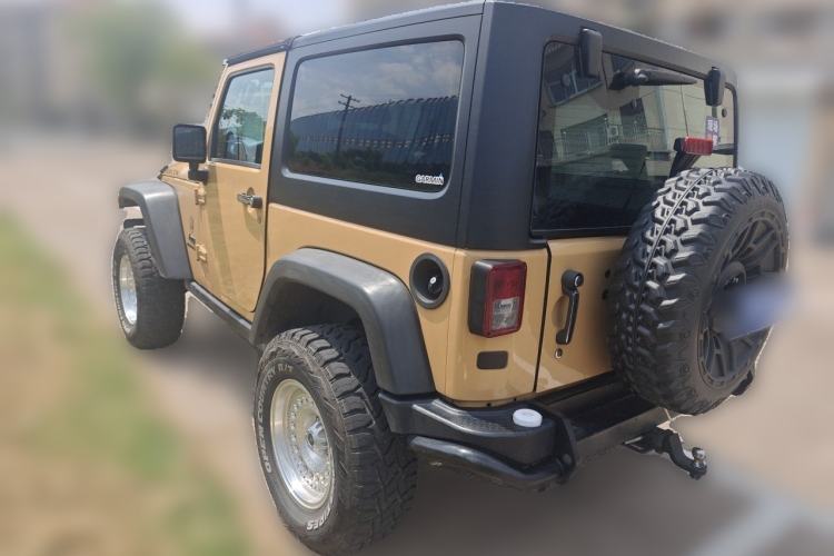 Used Jeep Wrangler 2013 3.6L Rubicon two-door version Rear Left 45 Deg