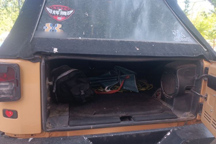 Used Jeep Wrangler  Trunk