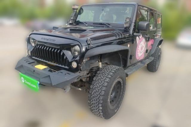 Used Jeep Wrangler 2014 3.0L Sahara Four-Door Edition
