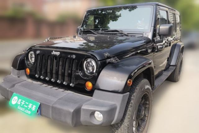 Used Jeep Wrangler 2014 3.0L Sahara Four-Door Edition