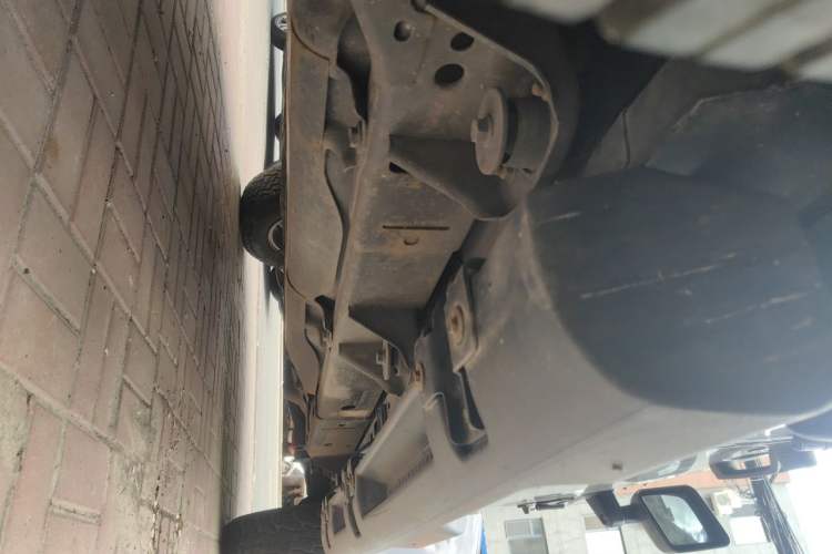 Used Jeep Wrangler 2014 2.8TD Sahara Four-Door Edition Chassis Rear Right