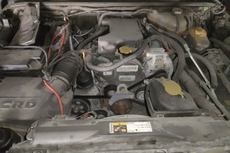 Used Jeep Wrangler 2014 2.8TD Sahara Four-Door Edition Engine Bay