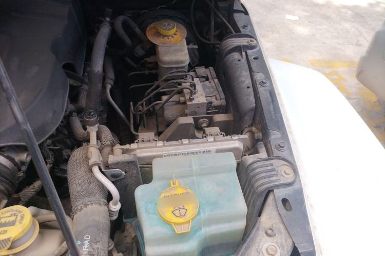 Used Jeep Wrangler 2014 3.0L Sahara Four-Door Edition Engine Bay Left