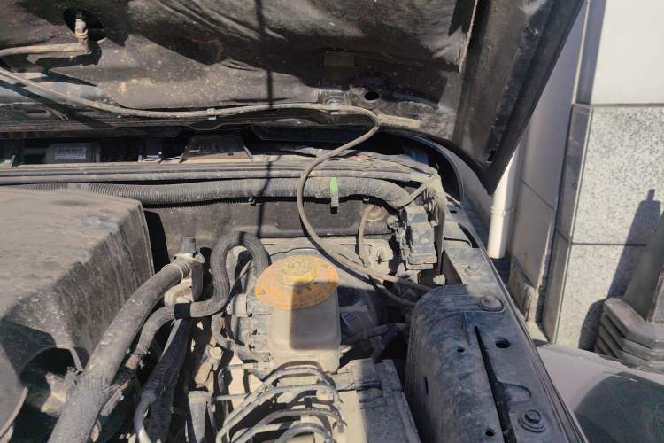 Used Jeep Wrangler 2014 3.0L Sahara Four-Door Edition Engine Bay Left