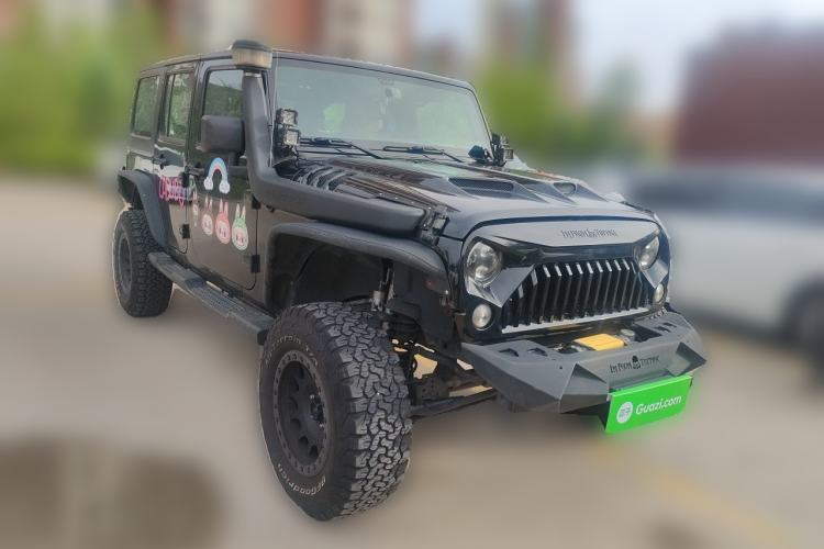 Used Jeep Wrangler 2014 3.0L Sahara Four-Door Edition Front Right 45 Deg