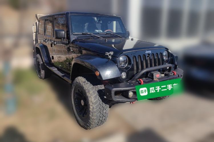 Used Jeep Wrangler 2014 3.0L Sahara Four-Door Edition Front Right 45 Deg