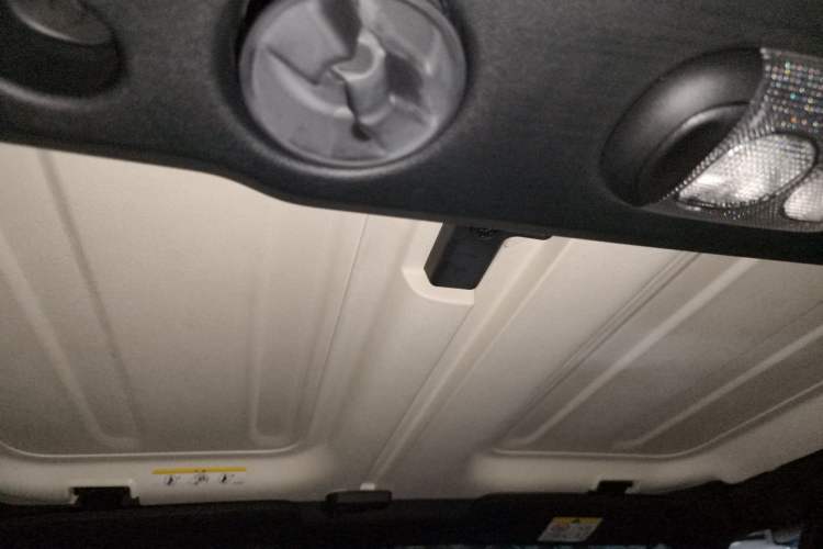 Used Jeep Wrangler 2014 3.0L Sahara Four-Door Edition Headliner