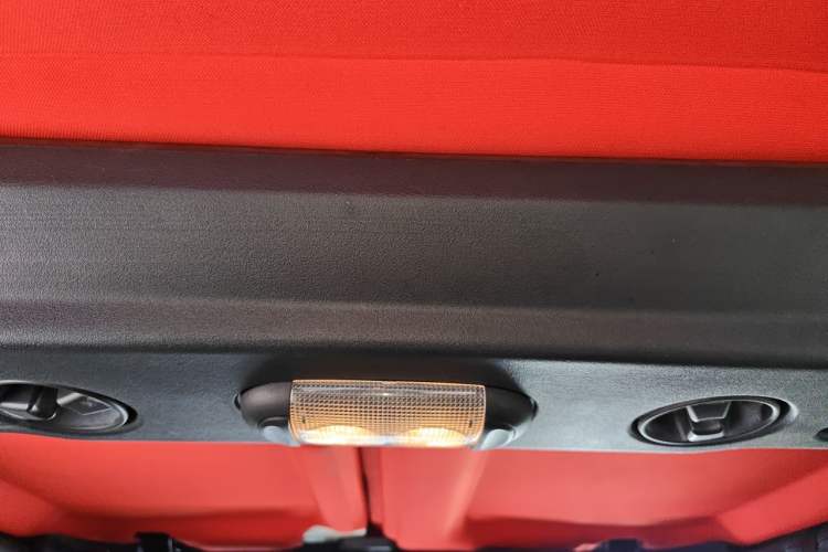 Used Jeep Wrangler 2014 3.0L Sahara Four-Door Edition Headliner