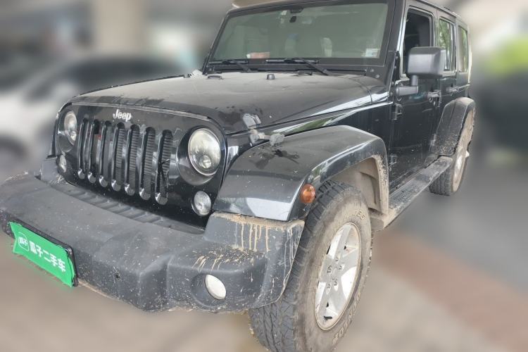 Used Jeep Wrangler 2014 3.0L Sahara Four-Door Edition Guazi used car, China used car export, Used car for sale, Used  cars, Cheapest cars for sale