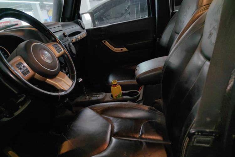 Used Jeep Wrangler 2014 3.6L Longteng Collection Edition Left Front Seat
