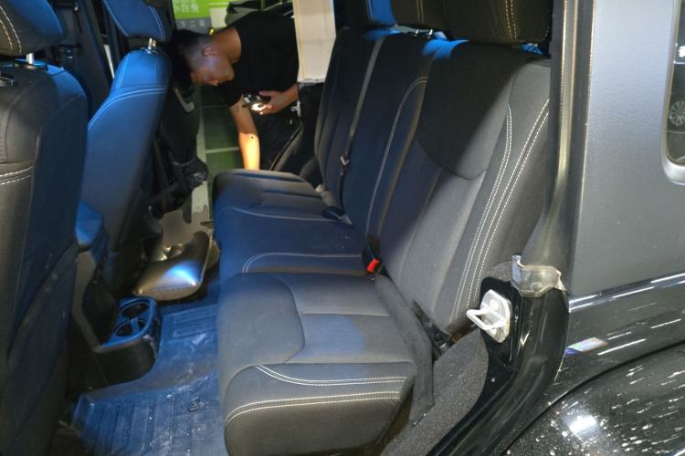 Used Jeep Wrangler 2014 2.8TD Sahara Four-Door Edition Left Rear Seat