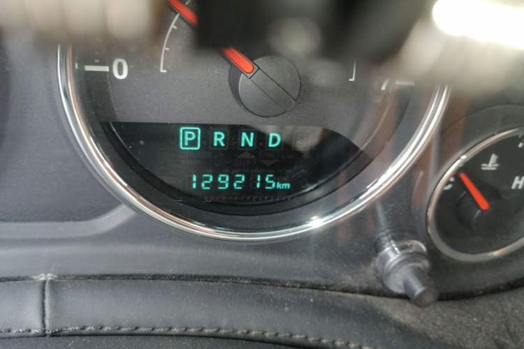 Used Jeep Wrangler 2014 3.0L Sahara Four-Door Edition Odometer Close Up