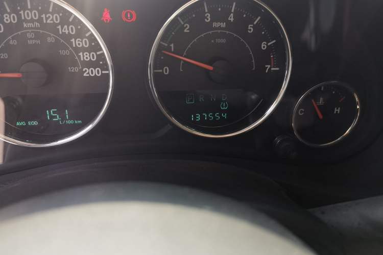 Used Jeep Wrangler 2014 3.0L Sahara Four-Door Edition Odometer Close Up