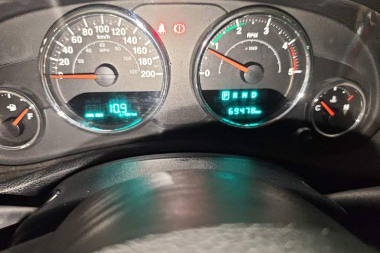 Used Jeep Wrangler 2014 2.8TD Sahara Four-Door Edition Odometer Close Up