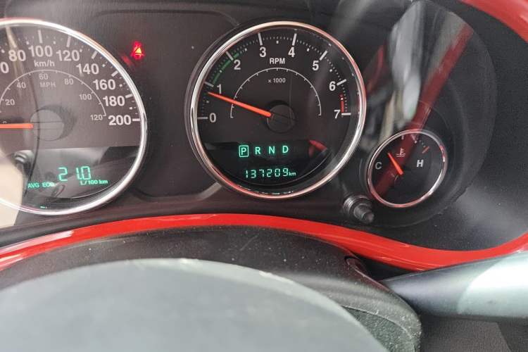 Used Jeep Wrangler 2014 3.0L Sahara Four-Door Edition Odometer Close Up