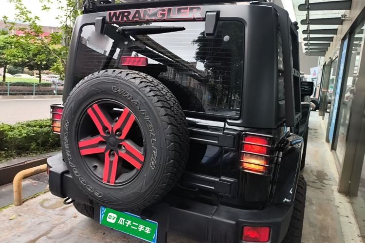 Used Jeep Wrangler 2014 3.0L Sahara Four-Door Edition Rear