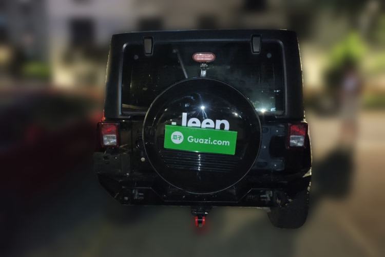 Used Jeep Wrangler 2014 3.0L Sahara Four-Door Edition Rear