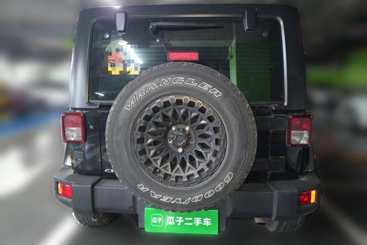 Used Jeep Wrangler 2014 2.8TD Sahara Four-Door Edition Rear