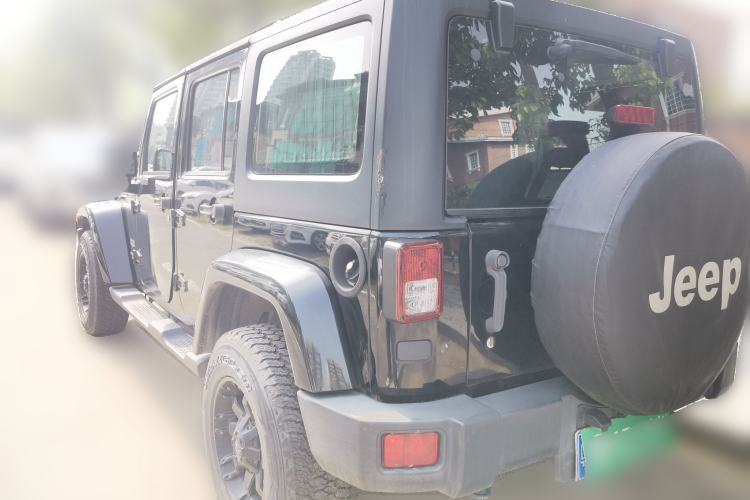Used Jeep Wrangler 2014 3.0L Sahara Four-Door Edition Rear Left 45 Deg