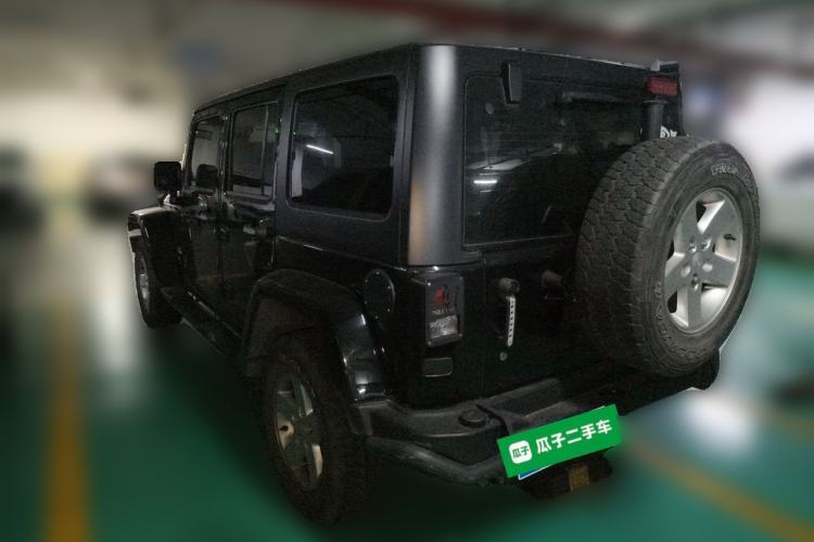 Used Jeep Wrangler 2014 3.0L Sahara Four-Door Edition Rear Left 45 Deg