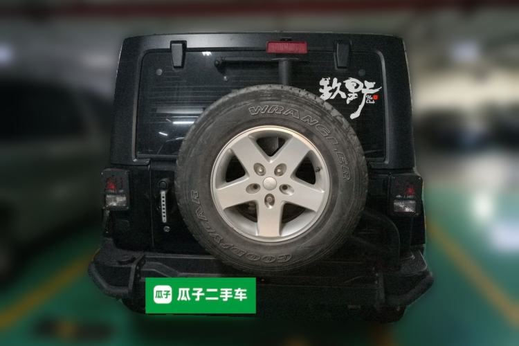 Used Jeep Wrangler 2014 3.0L Sahara Four-Door Edition Rear