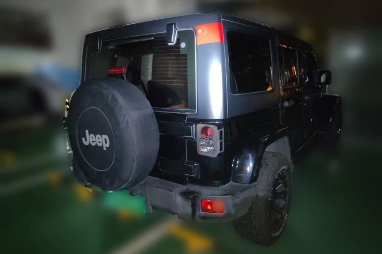 Used Jeep Wrangler 2014 2.8TD Sahara Four-Door Edition Rear Right 45 Deg