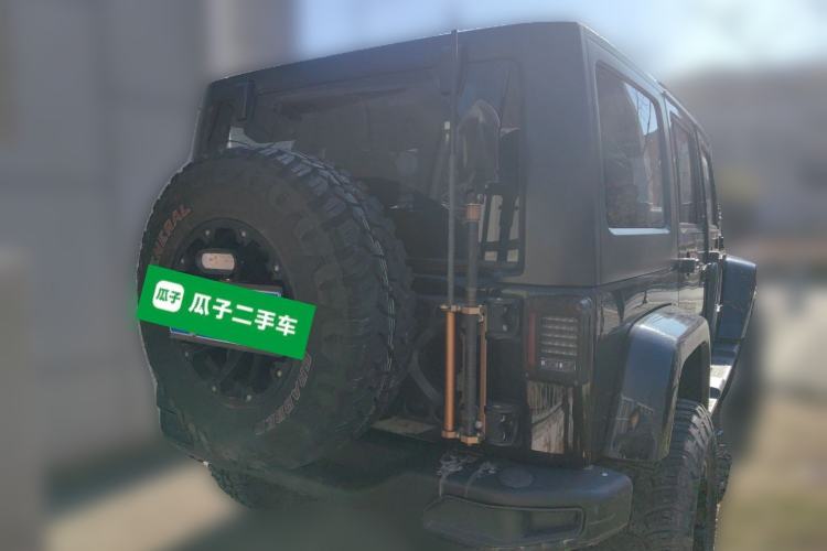 Used Jeep Wrangler 2014 3.0L Sahara Four-Door Edition Rear