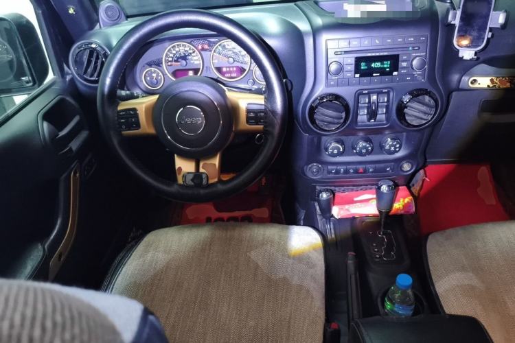 Used Jeep Wrangler 2014 3.6L Longteng Collection Edition Steering Wheel