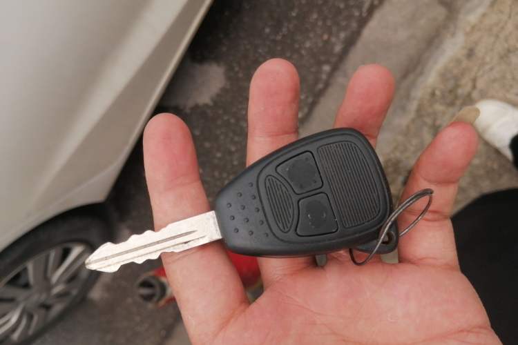 Used Jeep Wrangler 2014 3.0L Sahara Four-Door Edition Vehicle Key