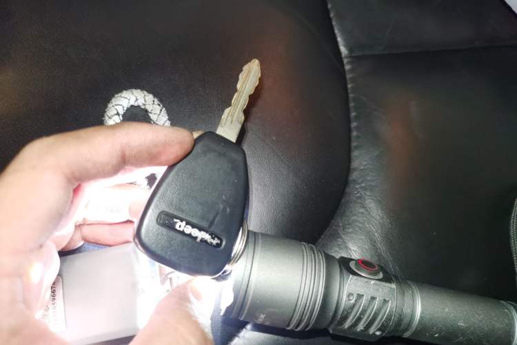 Used Jeep Wrangler 2014 3.6L Longteng Collection Edition Vehicle Key