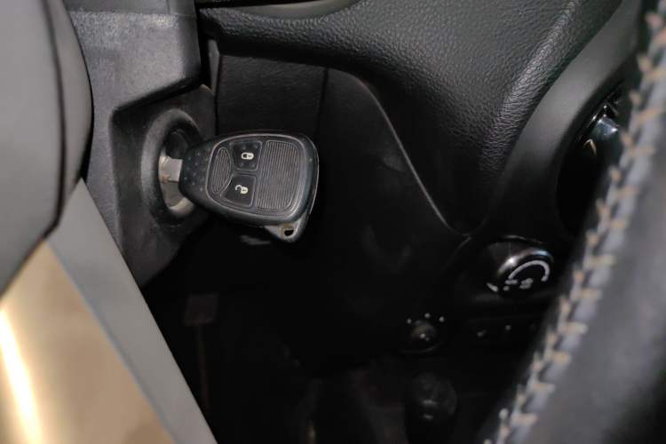 Used Jeep Wrangler 2014 3.6L Longteng Collection Edition Vehicle Key