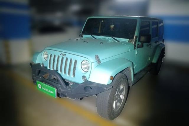 Used Jeep Wrangler 2014 3.0L Sahara Four-Door Edition