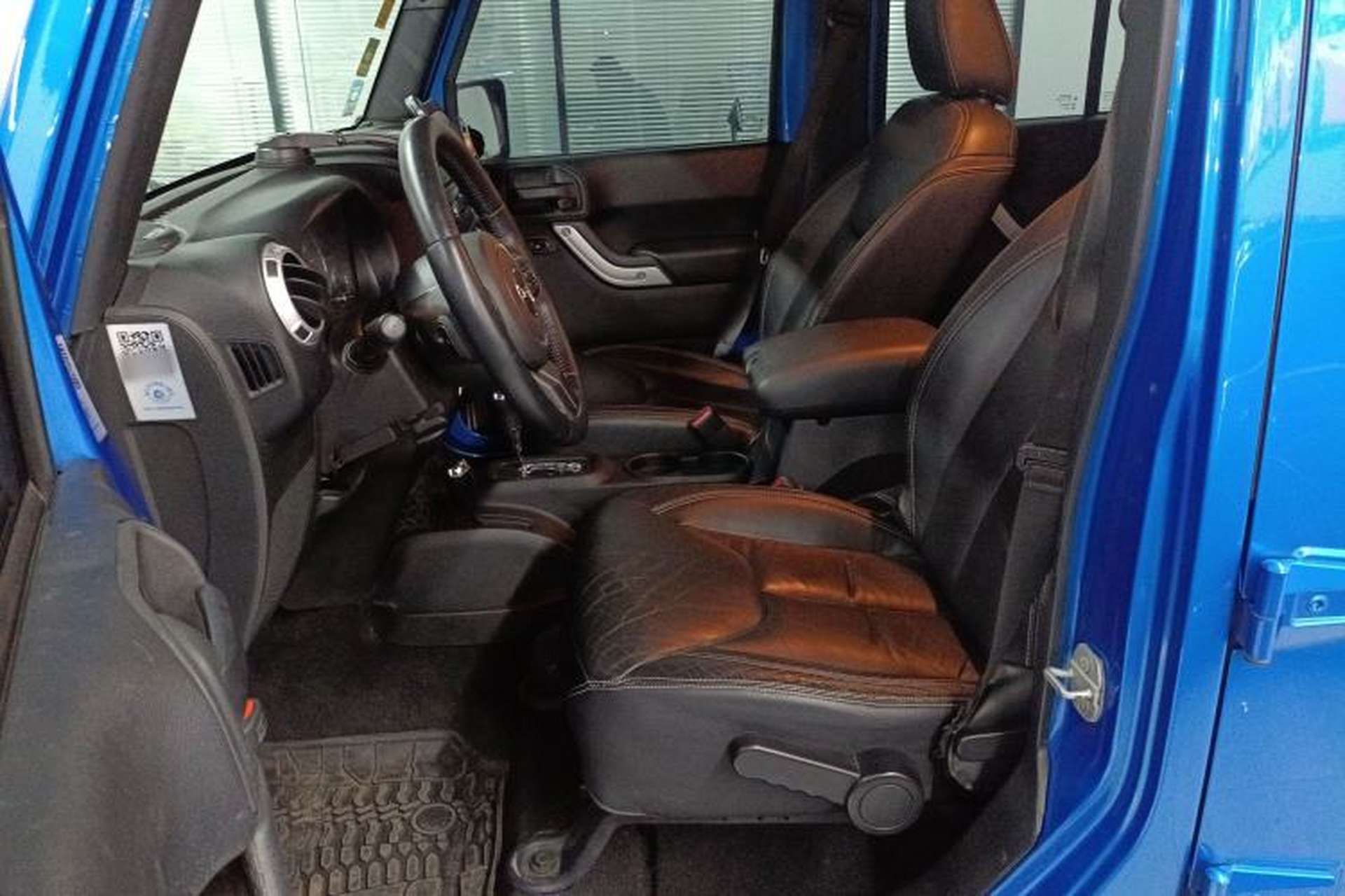 Used Jeep Wrangler 2014 3.0L Sahara Four-Door Edition Left Front Seat
