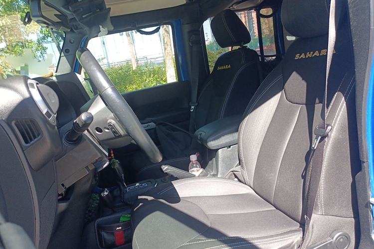 Used Jeep Wrangler 2014 3.0L Sahara Four-Door Edition Left Front Seat