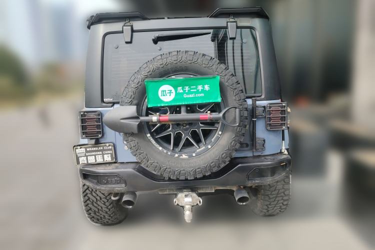 Used Jeep Wrangler 2014 3.0L Sahara Four-Door Edition Rear