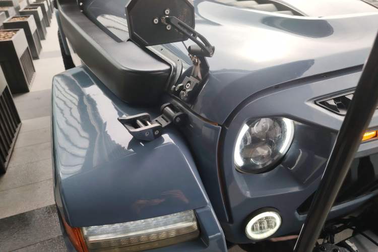 Used Jeep Wrangler 2014 3.0L Sahara Four-Door Edition Right Front Headlight