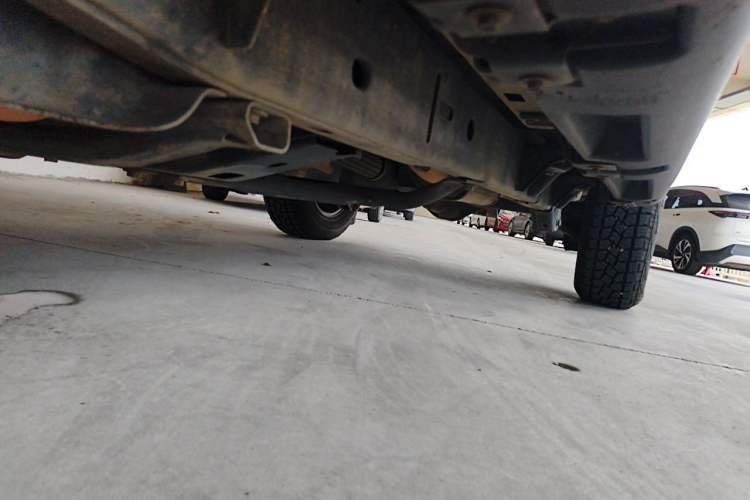 Used Jeep Wrangler 2014 3.0L Sahara Four-Door Edition Chassis Front Left