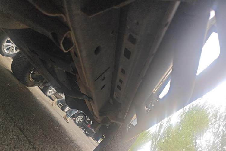 Used Jeep Wrangler 2014 2.8TD Sahara Four-Door Edition Chassis Front Left