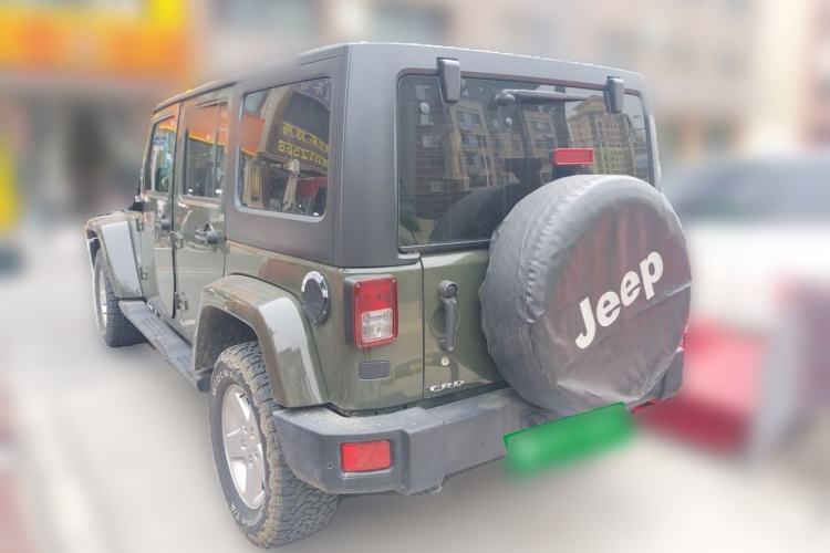 Used Jeep Wrangler 2014 2.8TD Sahara Four-Door Edition Rear Left 45 Deg