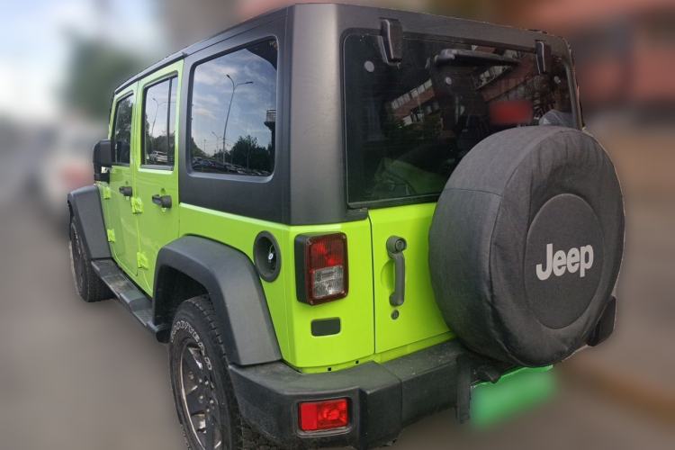 Used Jeep Wrangler 2014 3.0L Sahara Four-Door Edition Rear Left 45 Deg